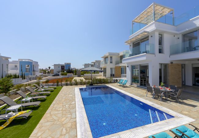 Villa in Protaras - Protaras Seaview Villa Mylos 9