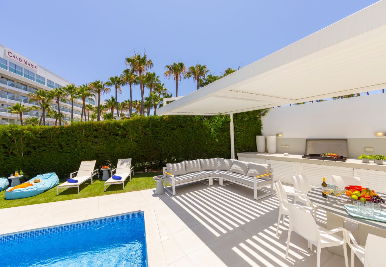 Villa in Protaras - Protaras Villa Piera By The Sea