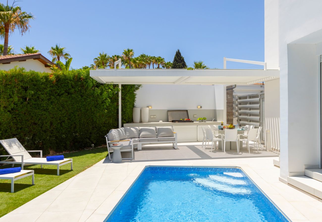 Villa in Protaras - Protaras Villa Piera By The Sea