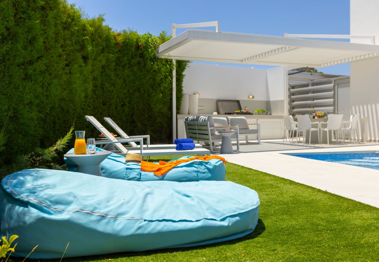 Villa in Protaras - Protaras Villa Piera By The Sea