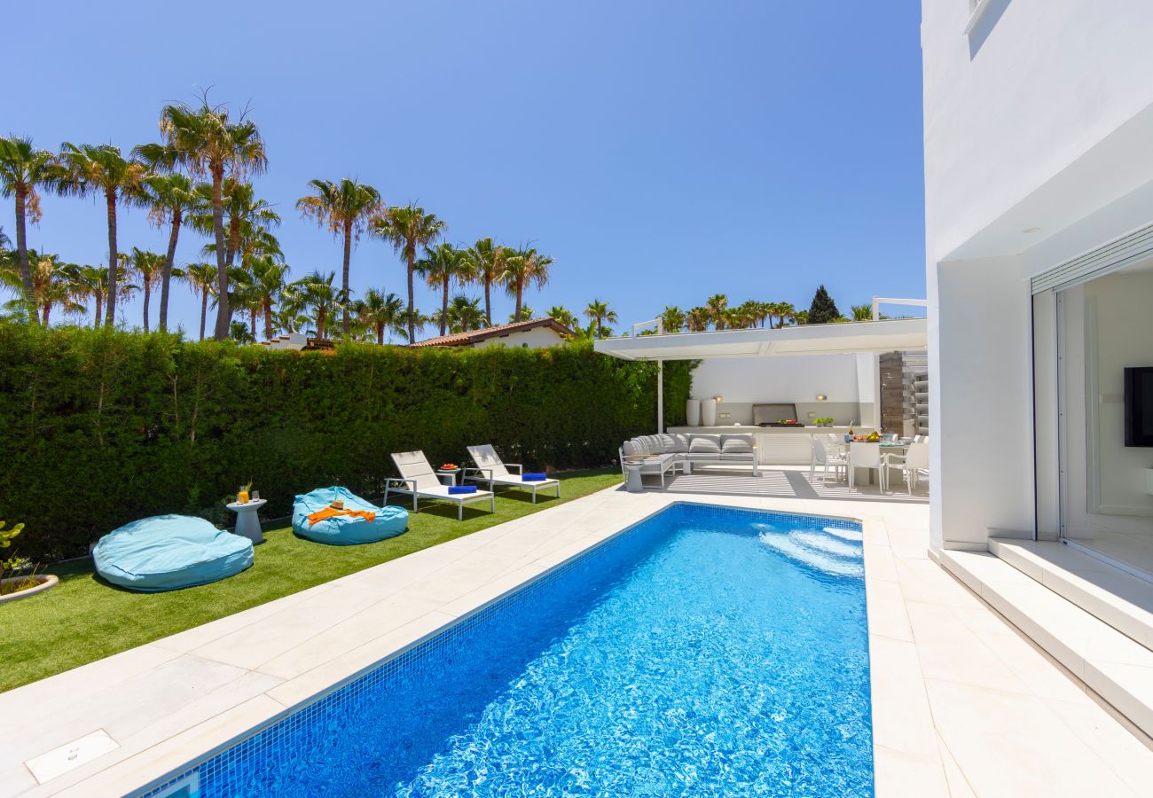 Villa in Protaras - Protaras Villa Piera By The Sea