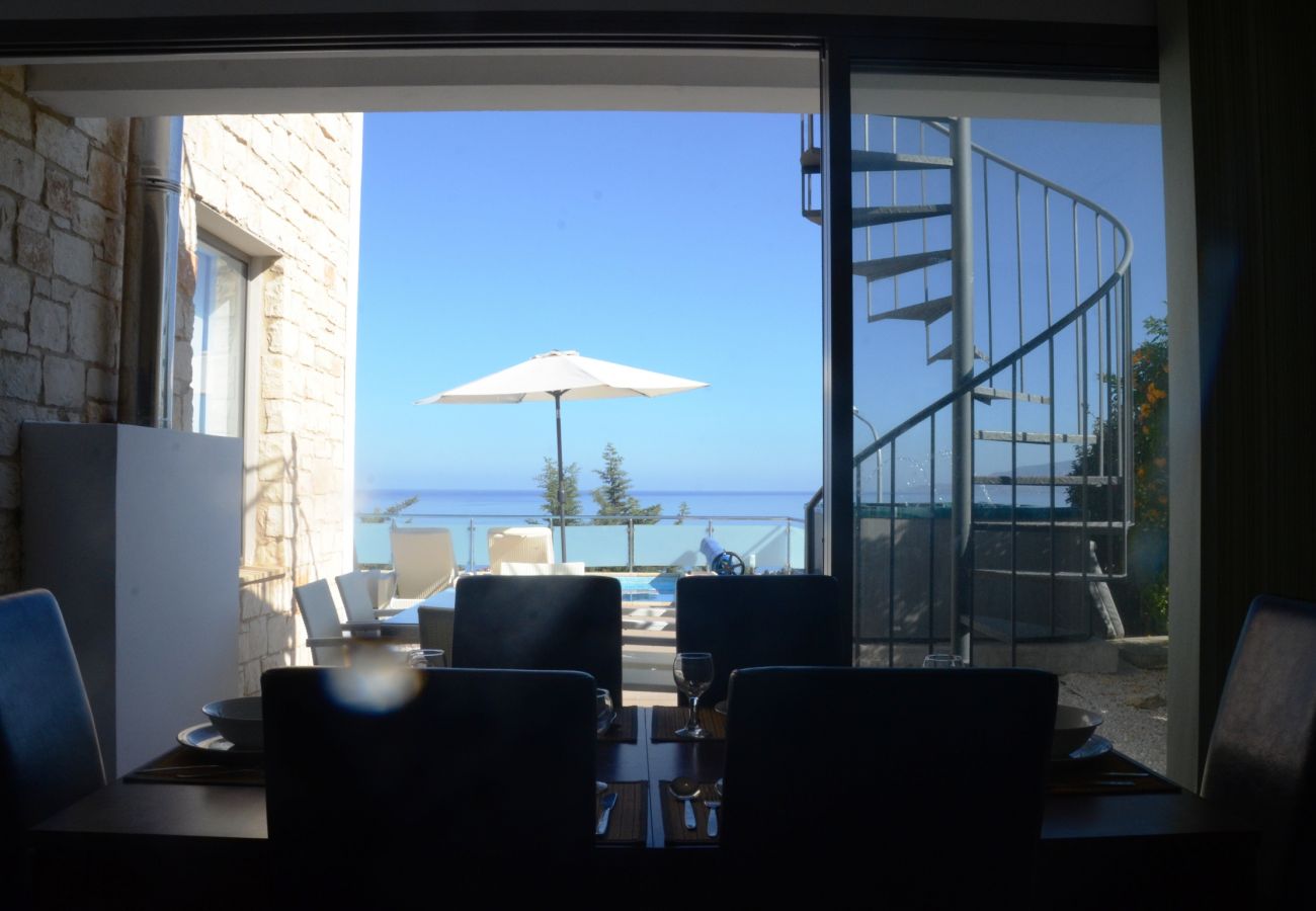 Villa in Latsi - Villa Calypso Sea View With Hot Tub