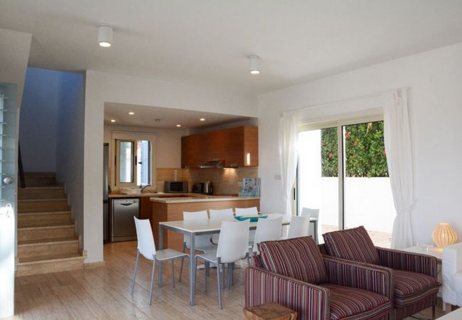 Villa in Latsi - Carob Tree villa near The Centre  Villa in Latsi - Carob Tree villa near The Centre