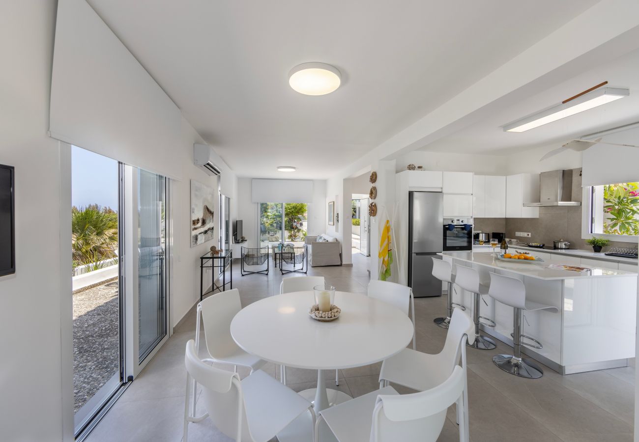 Villa in Protaras - Protaras Nisia Seaside Villa