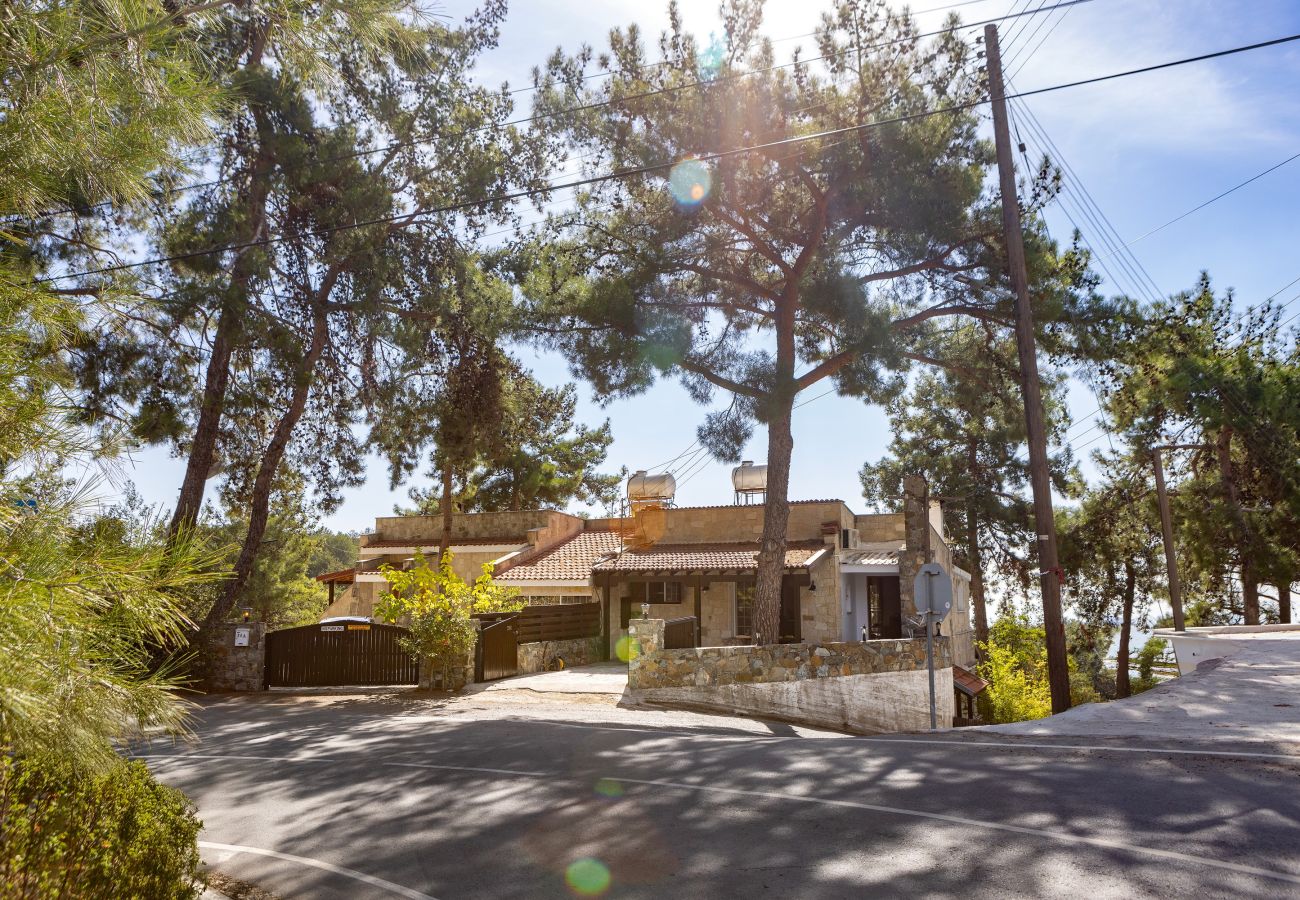 Villa in Platres - Platres Forest View Cottage