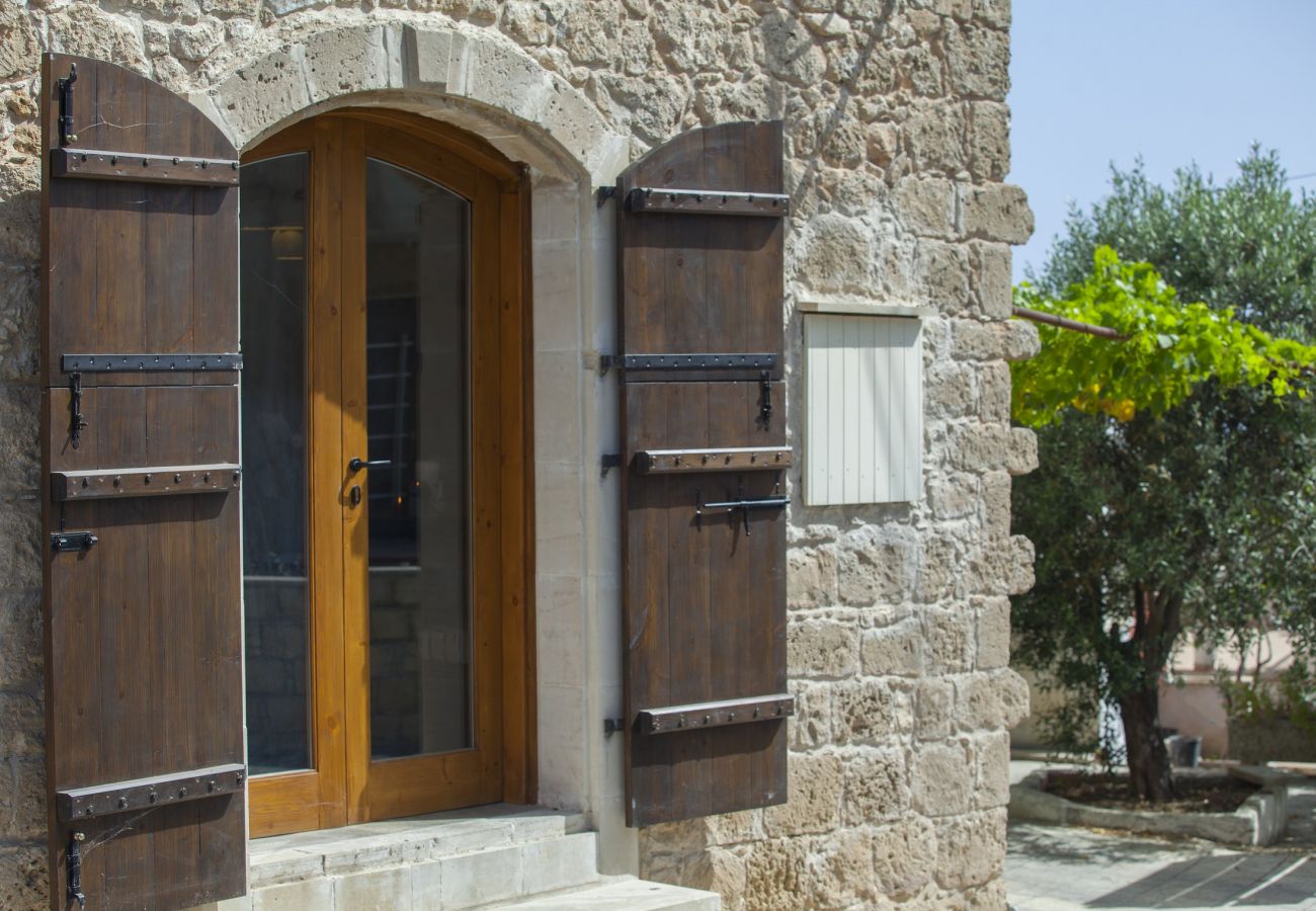 Villa in Pafos - Mesogi Stone Cottage Near The Centre