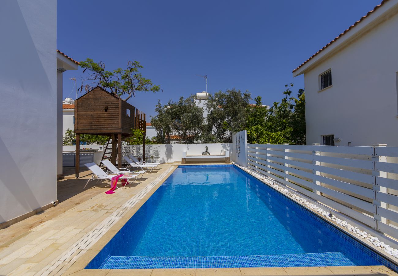 Villa in Protaras - Protaras Villa Serifos By The Sea