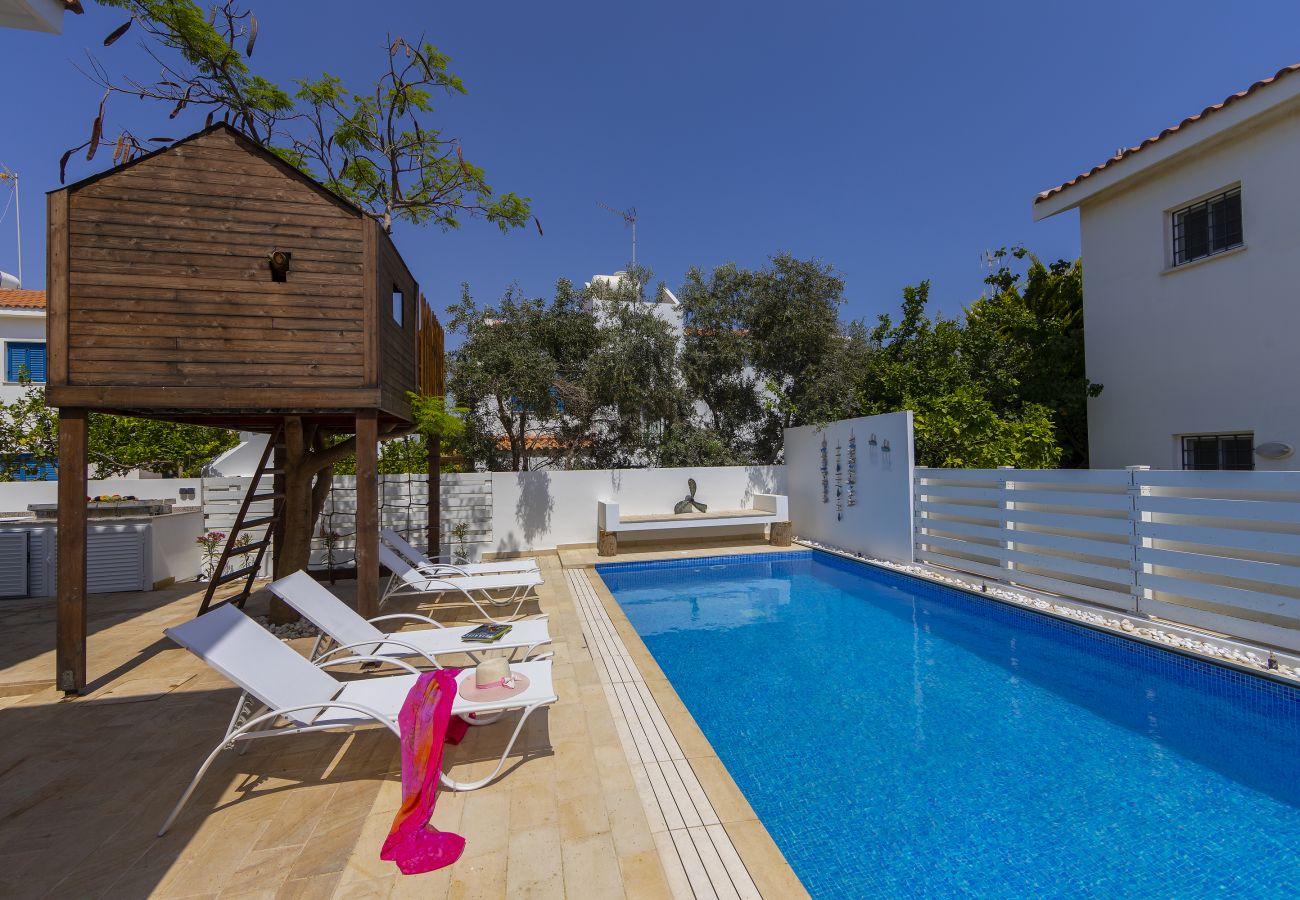 Villa in Protaras - Protaras Villa Serifos By The Sea