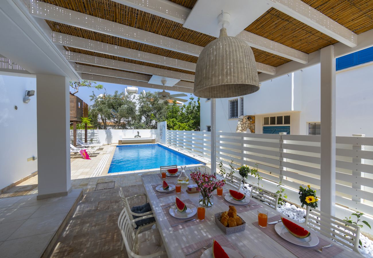 Villa in Protaras - Protaras Villa Serifos By The Sea