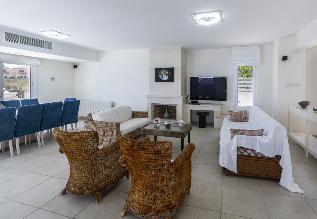 Villa in Protaras - Protaras Villa Serifos By The Sea