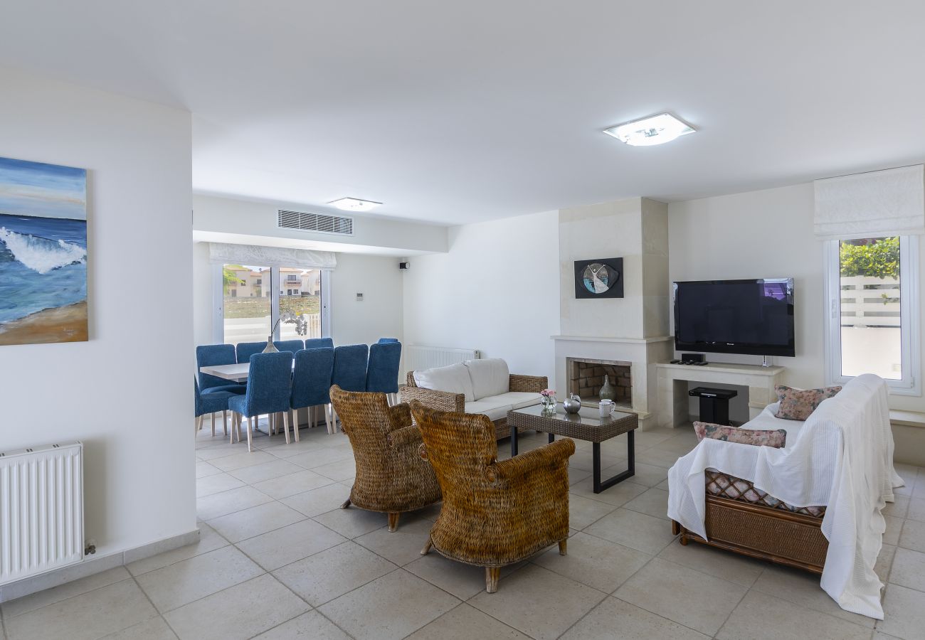 Villa in Protaras - Protaras Villa Serifos By The Sea