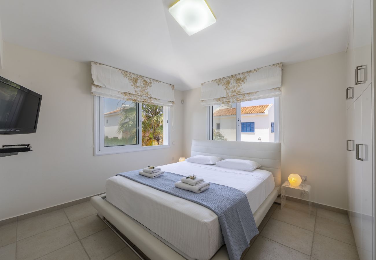 Villa in Protaras - Protaras Villa Serifos By The Sea