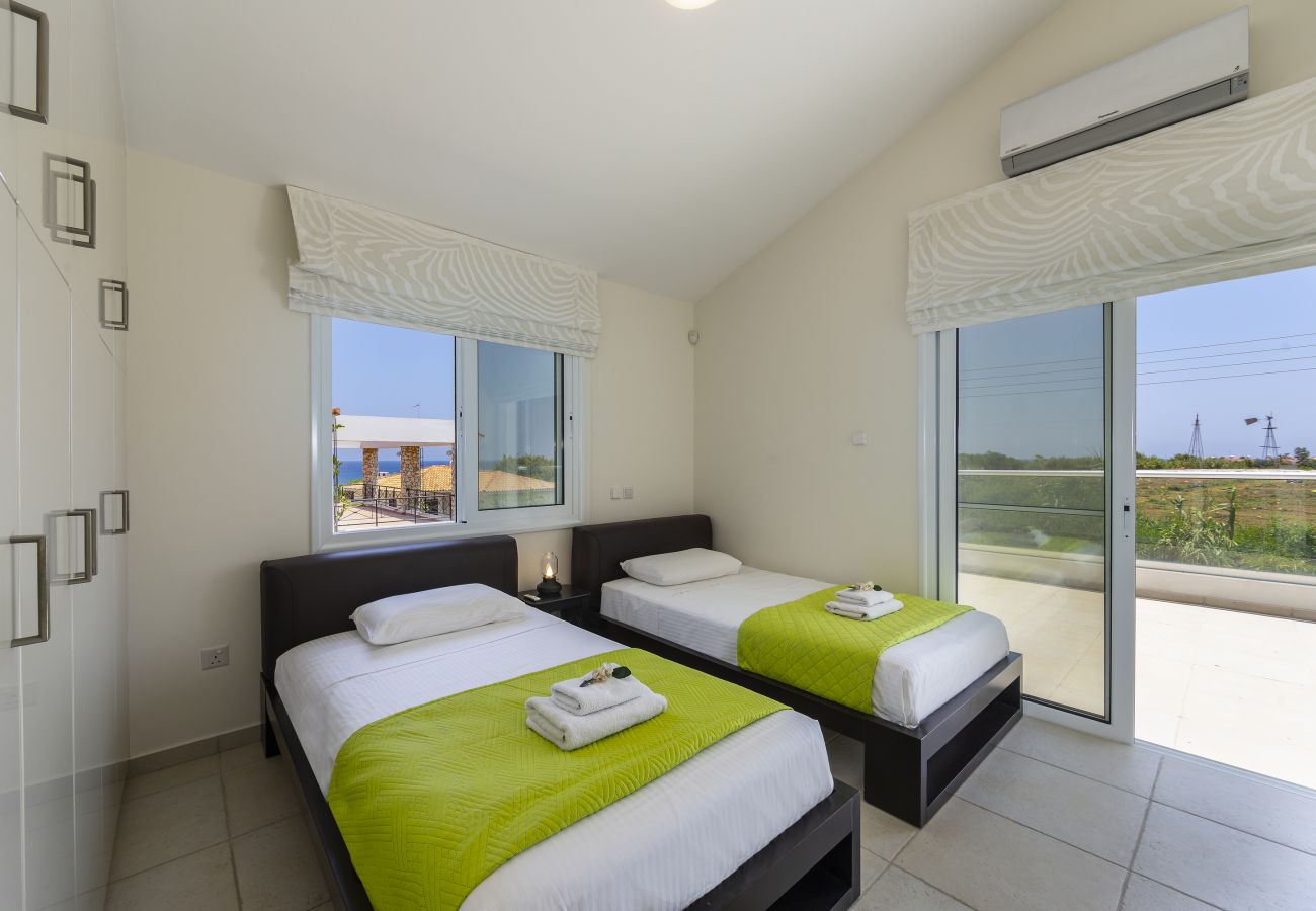 Villa in Protaras - Protaras Villa Serifos By The Sea