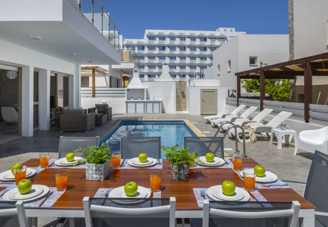 Villa in Protaras - Protaras Sunrise Beach Villa Villa in Protaras - Protaras Sunrise Beach Villa