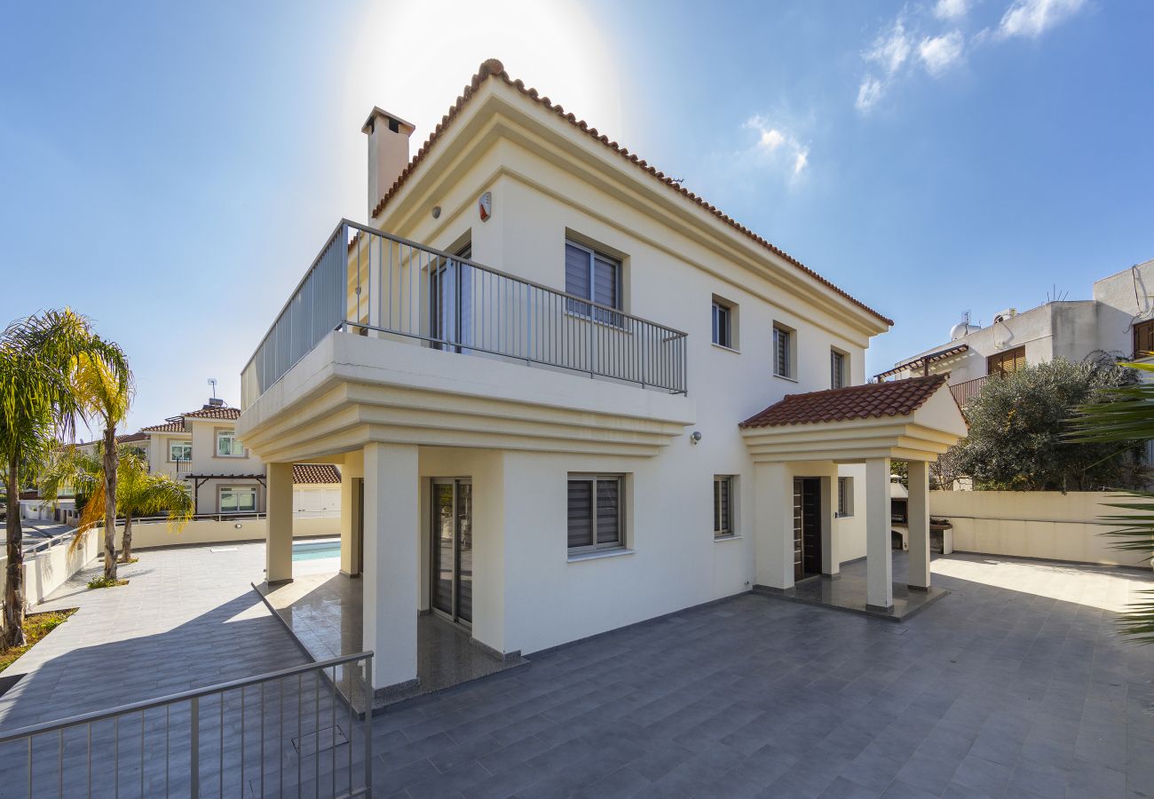 Villa in Protaras - Protaras Villa Theodora 1