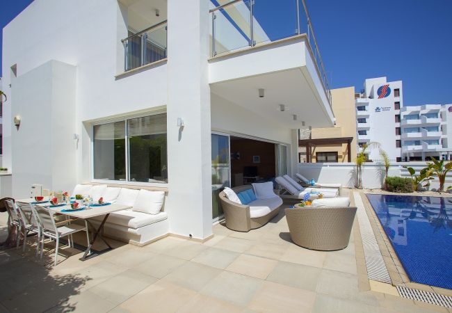 Villa in Protaras - Protaras Villa Zinnia Near Sunrise Beach Villa in Protaras - Protaras Villa Zinnia Near Sunrise Beach