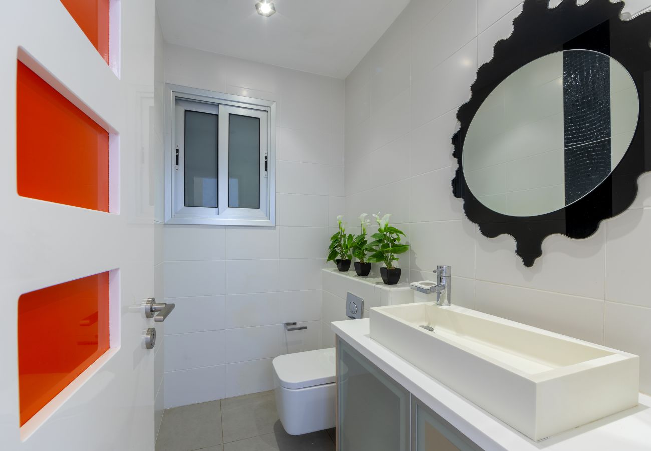 Villa in Larnaca - Larnaca Villa Zoe With Large Plot