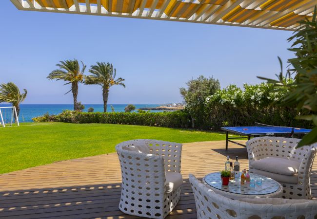 Villa in Protaras - Protaras Beachfront Dream Villa Villa in Protaras - Protaras Beachfront Dream Villa