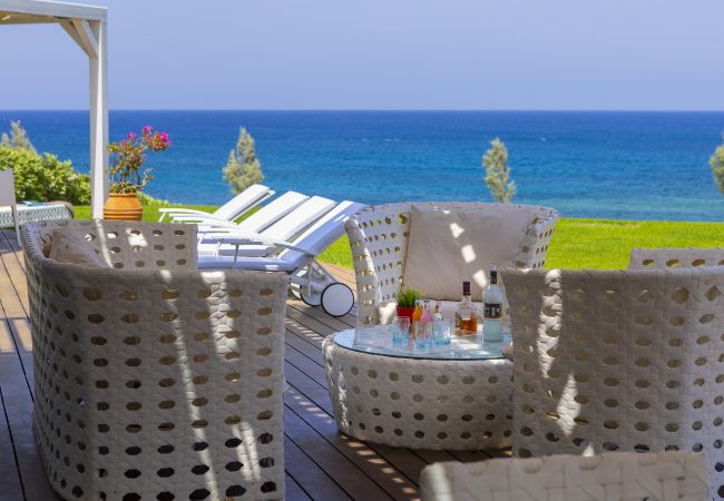 Villa in Protaras - Protaras Beachfront Dream Villa Villa in Protaras - Protaras Beachfront Dream Villa