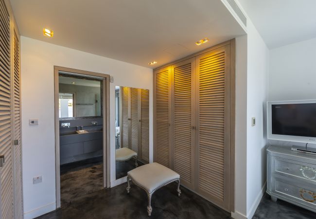 Villa in Protaras - Protaras Beachfront Dream Villa Villa in Protaras - Protaras Beachfront Dream Villa