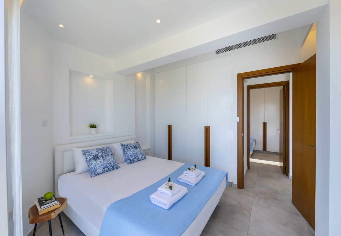 Apartment in Larnaca - Mackenzie Castella Beachfront Suite