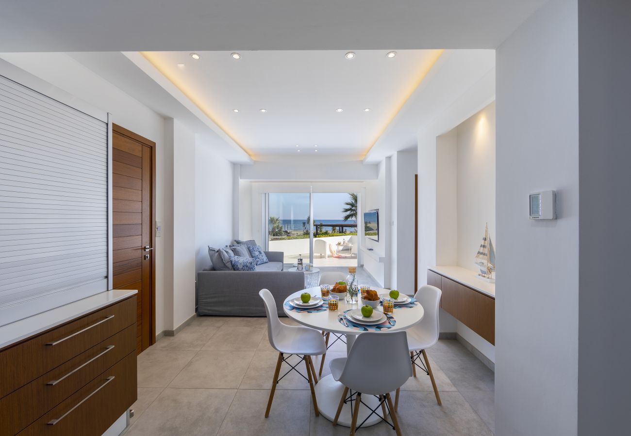 Apartment in Larnaca - Mackenzie Castella Beachfront Suite