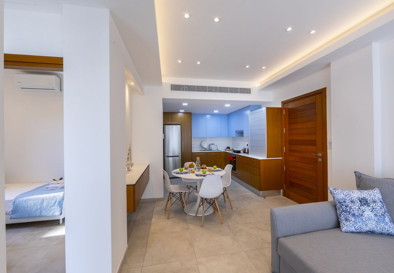 Apartment in Larnaca - Mackenzie Castella Beachfront Suite