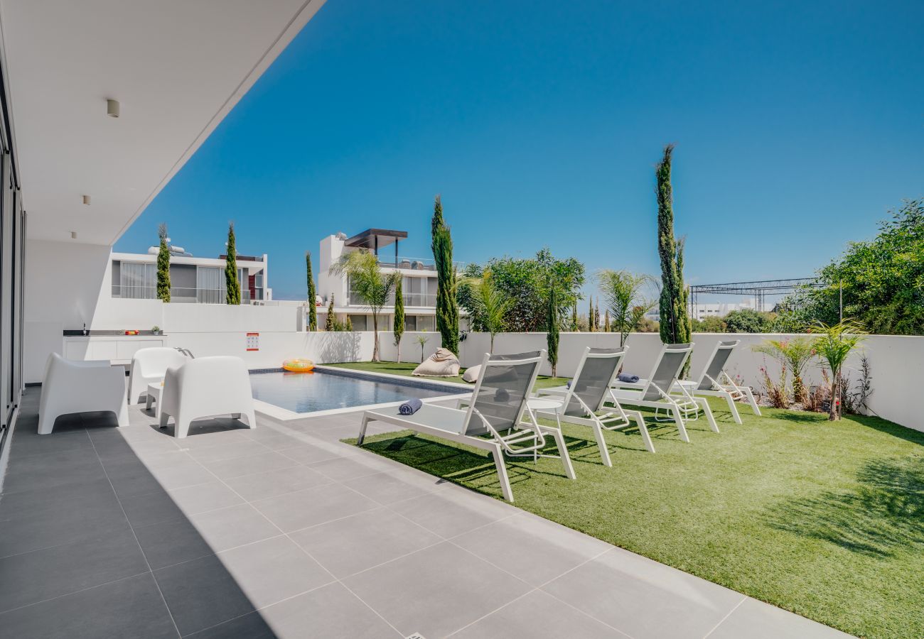 Villa in Protaras - Protaras Olivia Pearl Villa 15 Near Centre 