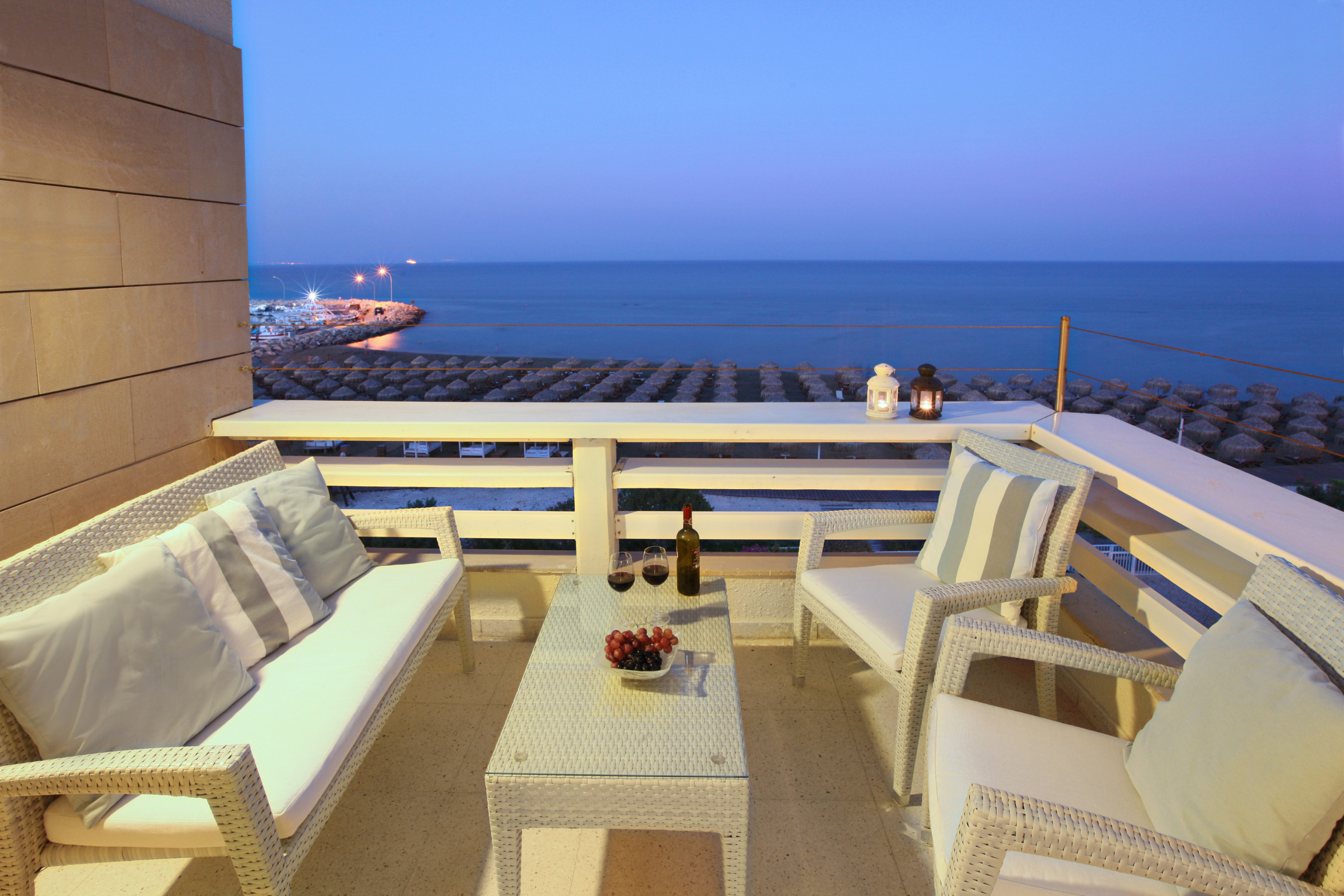 Mackenzie Seafront Suite