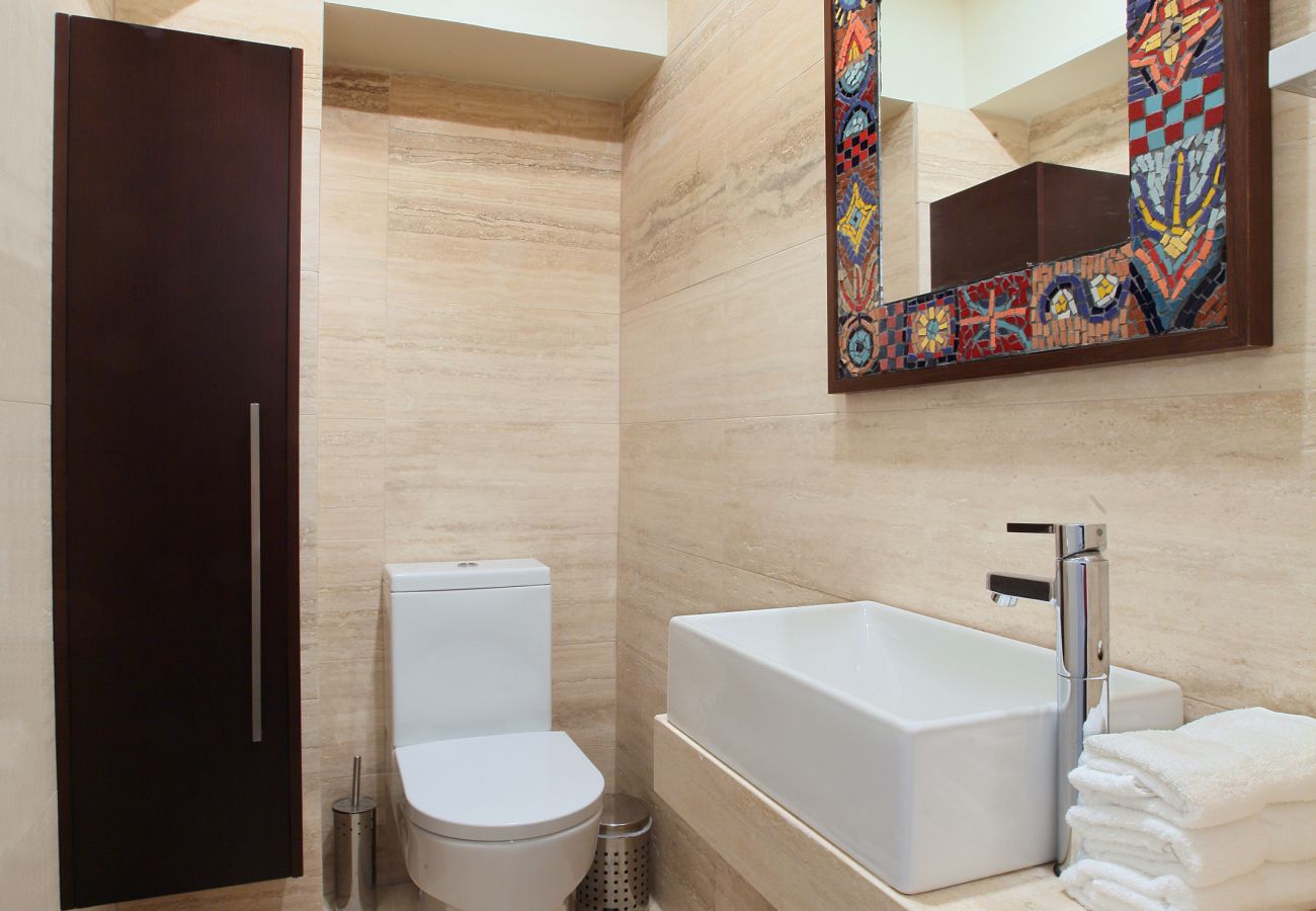 Apartment in Larnaca - Mackenzie Beafront Suite