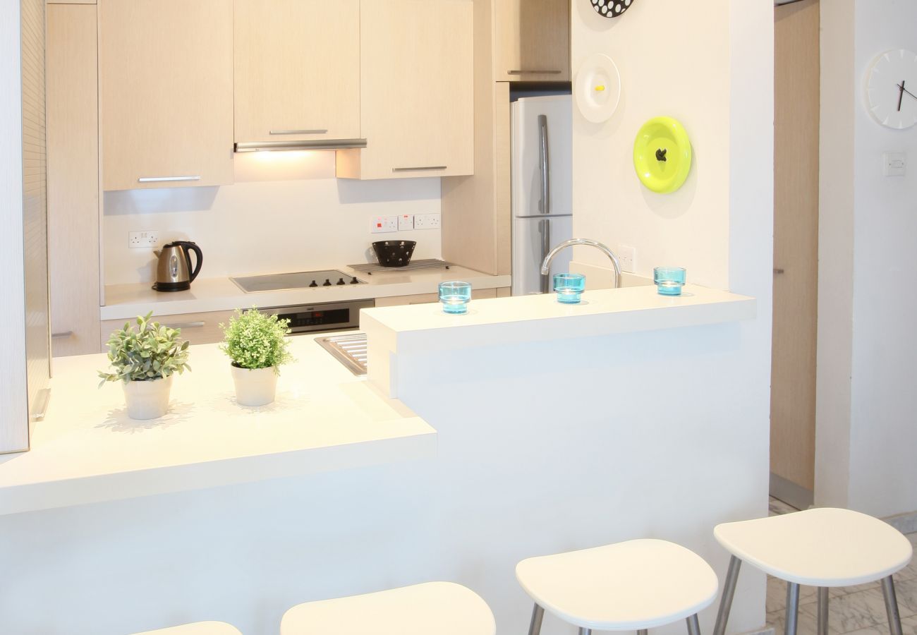 Apartment in Larnaca - Mackenzie Beafront Suite