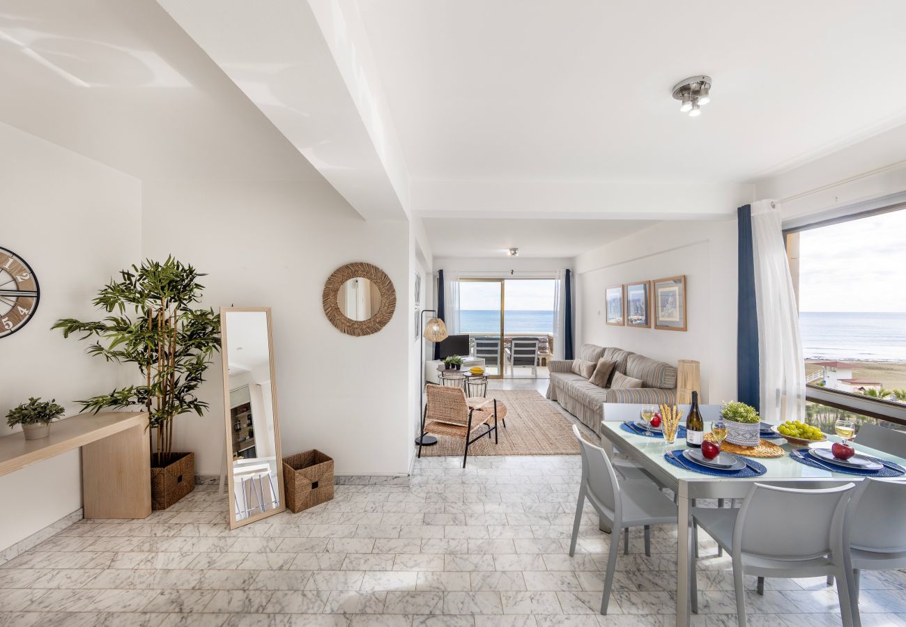 Apartment in Larnaca - Mackenzie Beachfront Suite