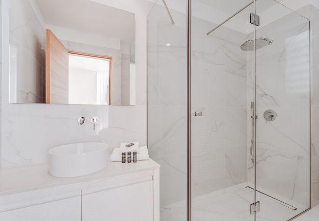 Villa in Protaras - Blue Waves Protaras Beachfront Villa 3 Villa in Protaras - Blue Waves Protaras Beachfront Villa 3