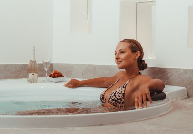 Villa in Protaras - Blue Waves Protaras Beachfront Villa 3 Villa in Protaras - Blue Waves Protaras Beachfront Villa 3