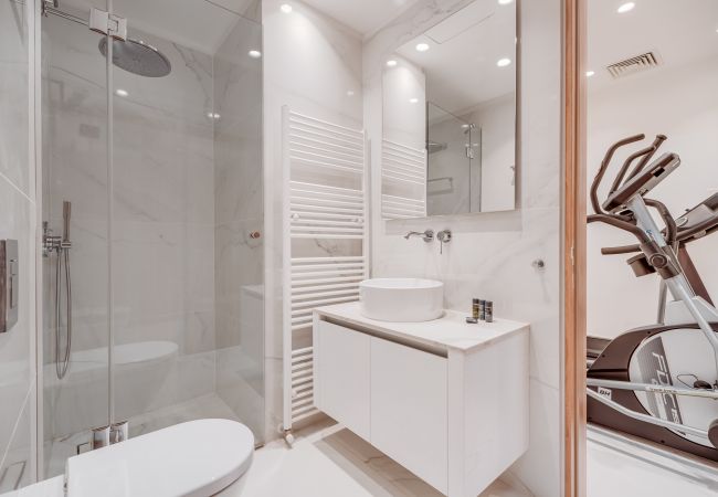 Villa in Protaras - Blue Waves Protaras Beachfront Villa 3 Villa in Protaras - Blue Waves Protaras Beachfront Villa 3