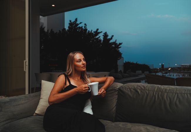 Villa in Protaras - Blue Waves Protaras Beachfront Villa 3 Villa in Protaras - Blue Waves Protaras Beachfront Villa 3