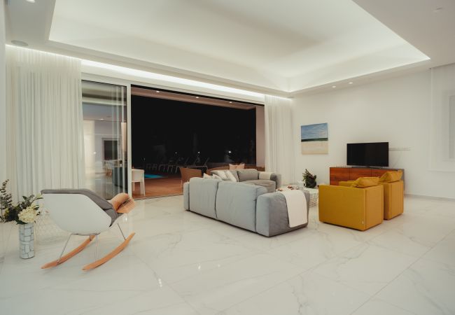 Villa in Protaras - Blue Waves Protaras Beachfront Villa 3 Villa in Protaras - Blue Waves Protaras Beachfront Villa 3