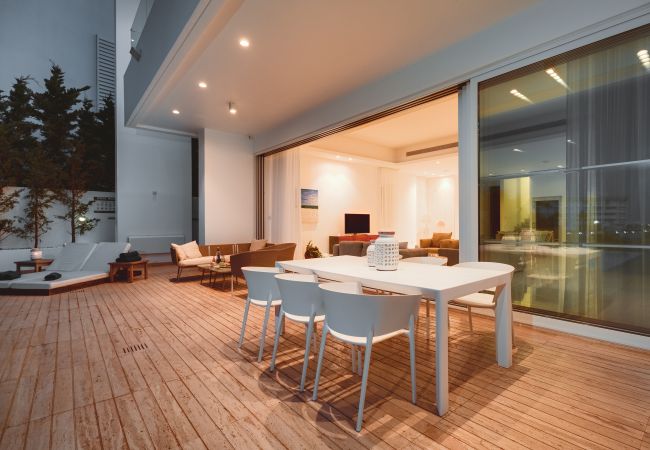 Villa in Protaras - Blue Waves Protaras Beachfront Villa 3 Villa in Protaras - Blue Waves Protaras Beachfront Villa 3