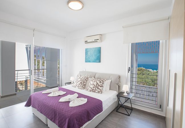 Villa in Protaras - Protaras Seaview Villa Chloe Villa in Protaras - Protaras Seaview Villa Chloe