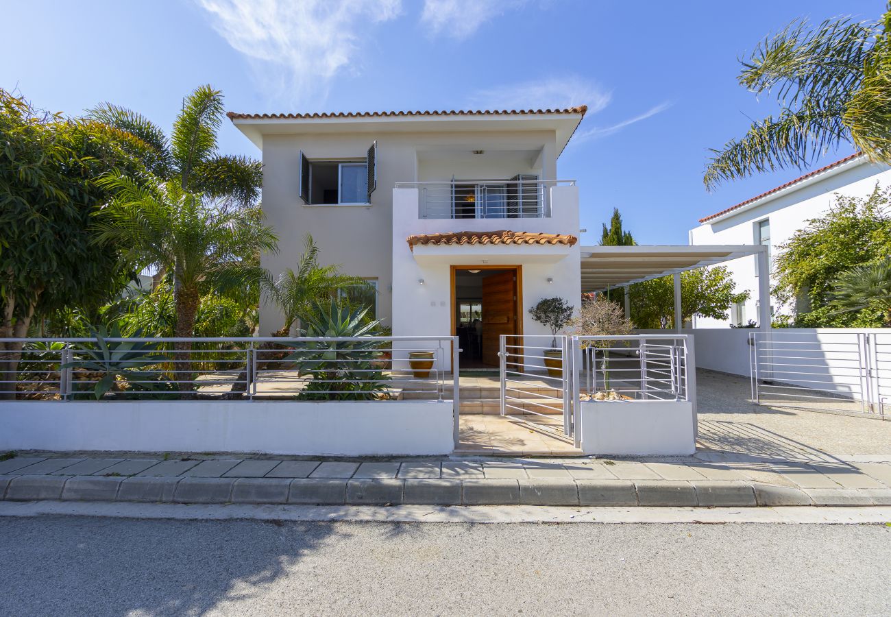 Villa in Protaras - Protaras Villa Ithaki Near The Beach