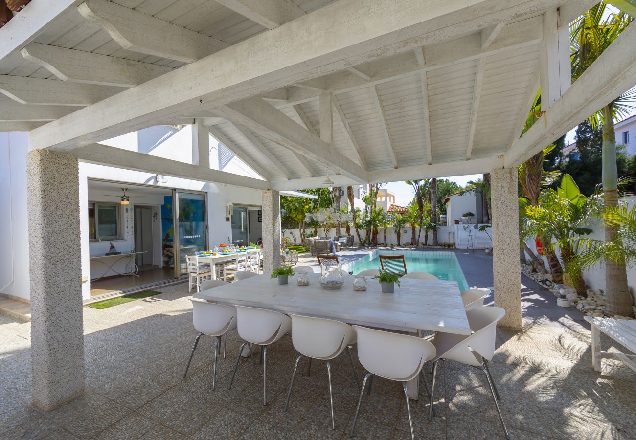 Villa in Protaras - Protaras Villa Ithaki Near The Beach