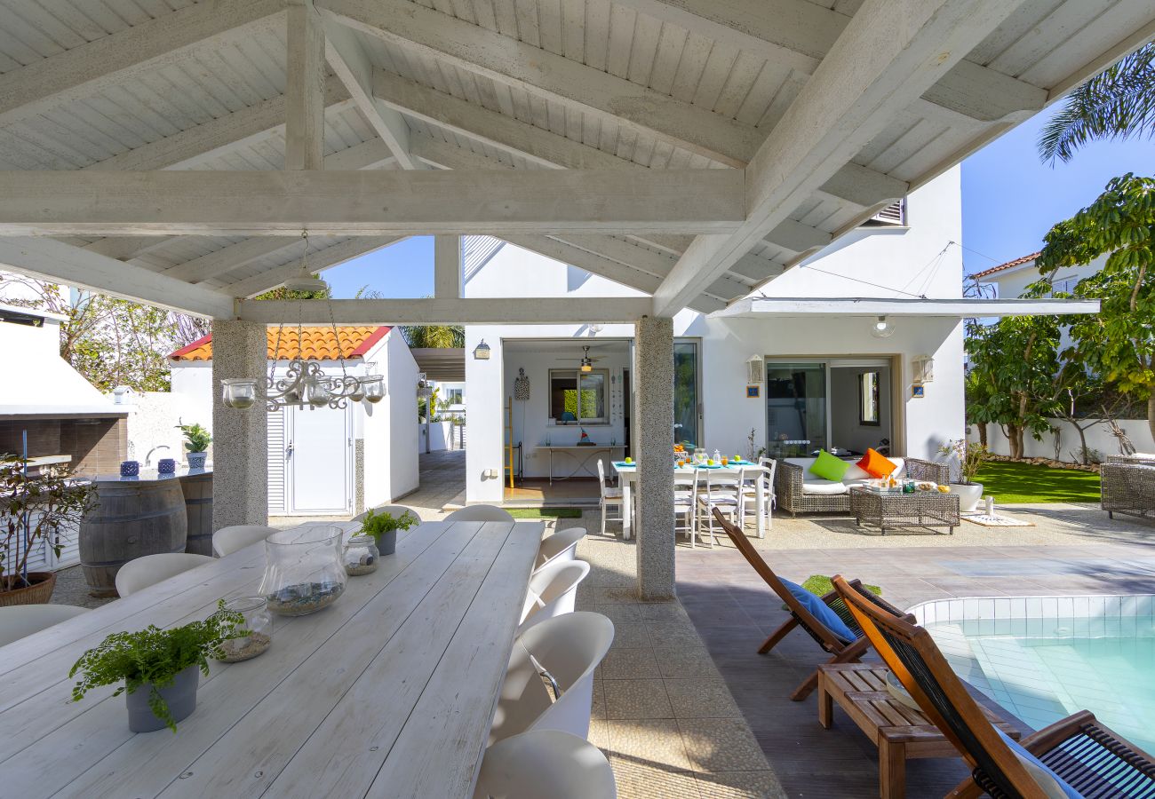 Villa in Protaras - Protaras Villa Ithaki Near The Beach