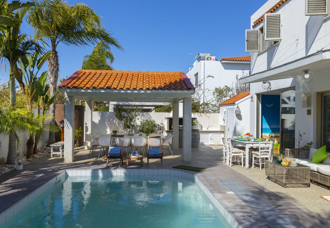 Villa in Protaras - Protaras Villa Ithaki Near The Beach