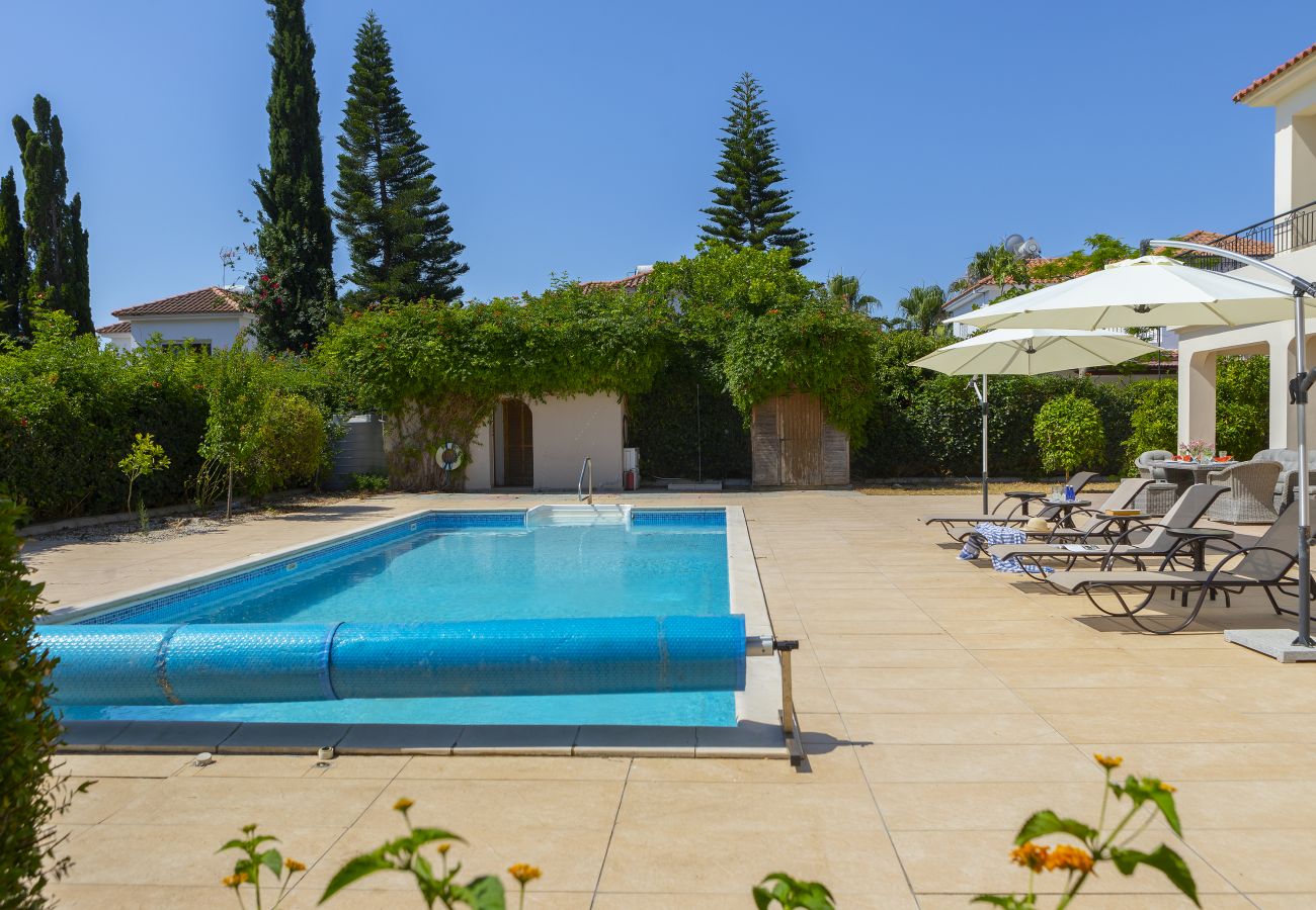 Villa in Larnaca - Meneou Seaside Mansion 7