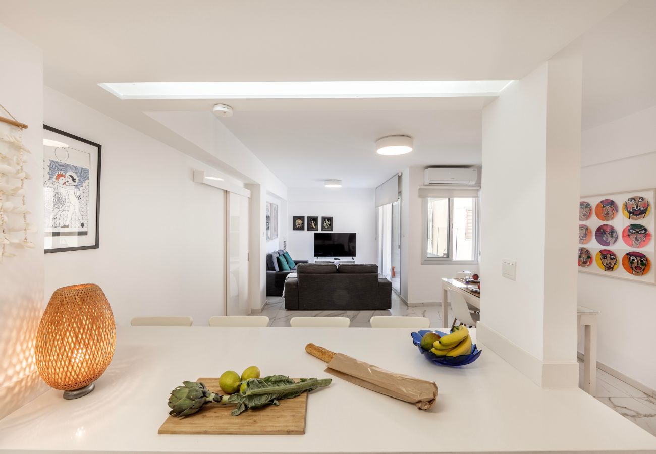 Apartment in Larnaca - Mackenzie Leo Seafront Suite