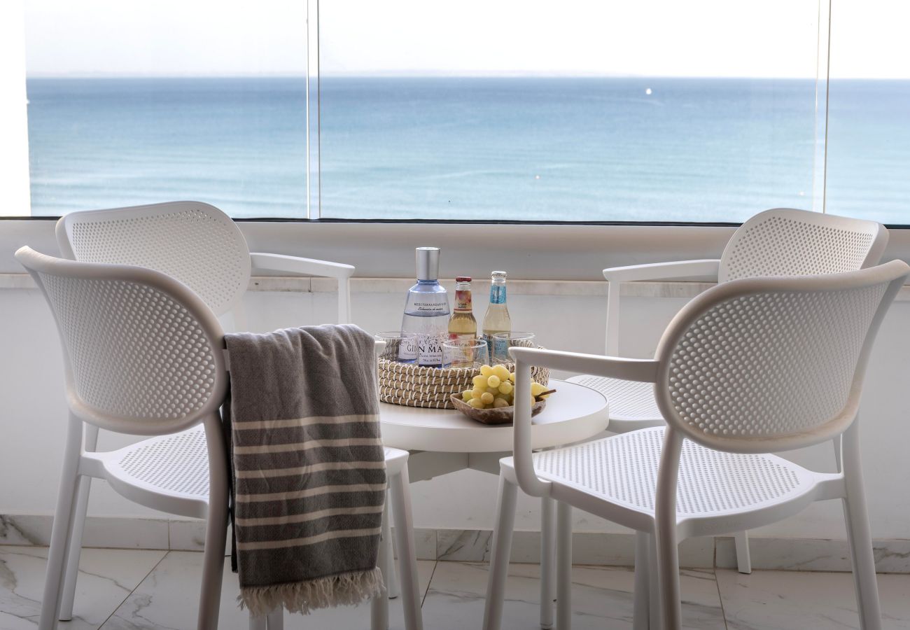 Apartment in Larnaca - Mackenzie Leo Seafront Suite