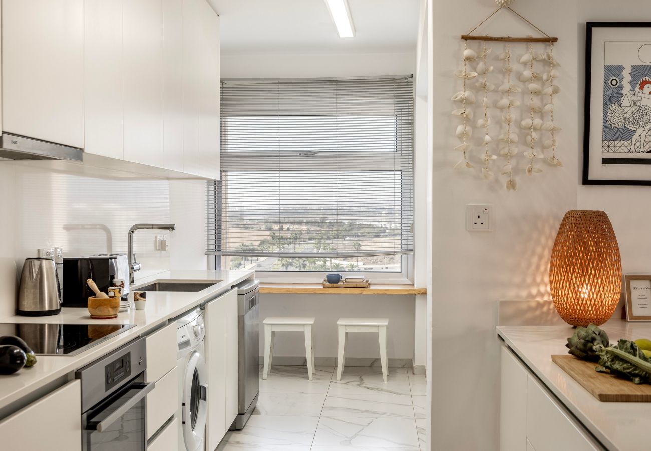Apartment in Larnaca - Mackenzie Leo Seafront Suite