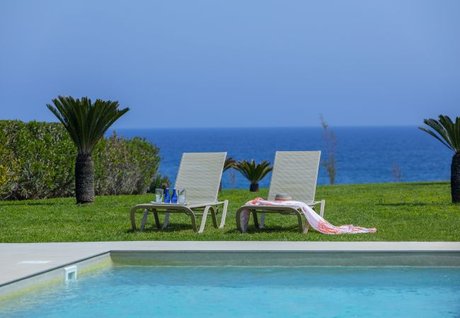 Villa in Protaras - Protaras Beachfront Villa Pietra Villa in Protaras - Protaras Beachfront Villa Pietra