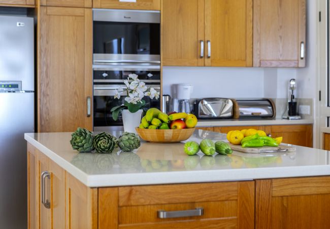 Villa in Protaras - Protaras Beachfront Villa Pietra Villa in Protaras - Protaras Beachfront Villa Pietra