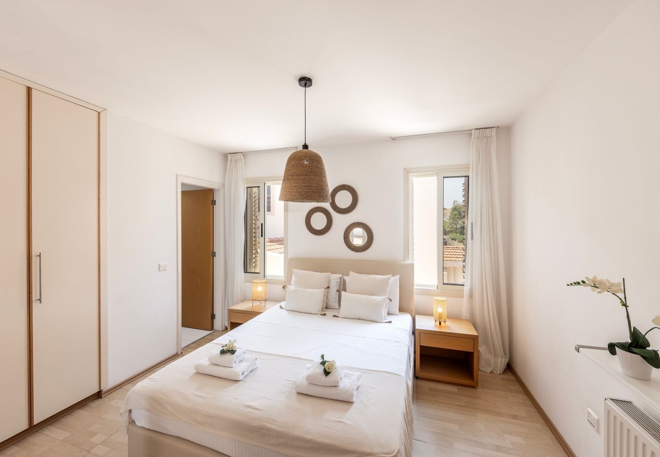 Villa in Protaras - Protaras Beachfront Villa Pietra